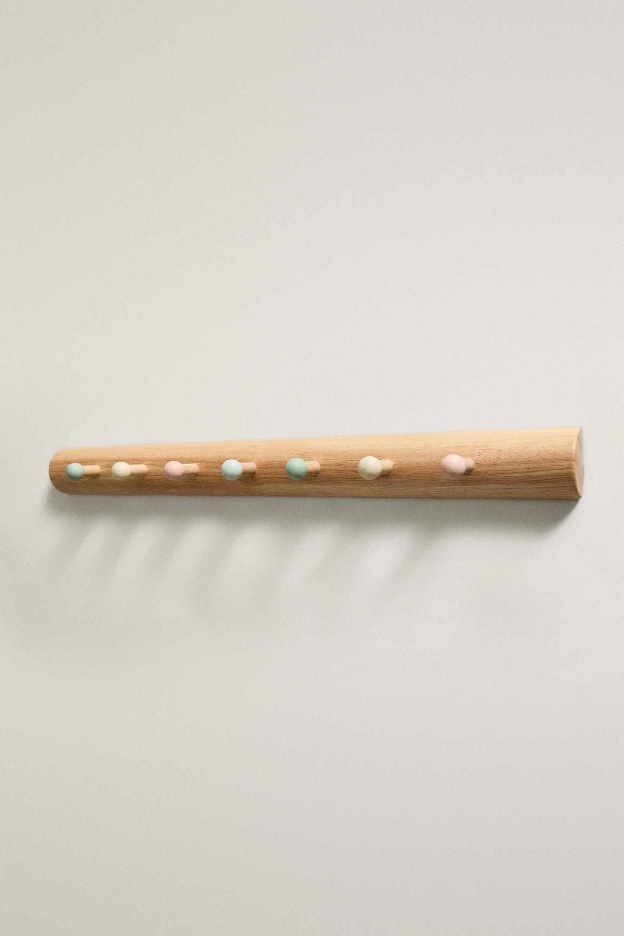 KIDS' MULTICOLOR WALL COAT RACK — Light beige