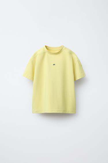 CAMISETA TÉCNICA LOGO - Amarillo de Zara