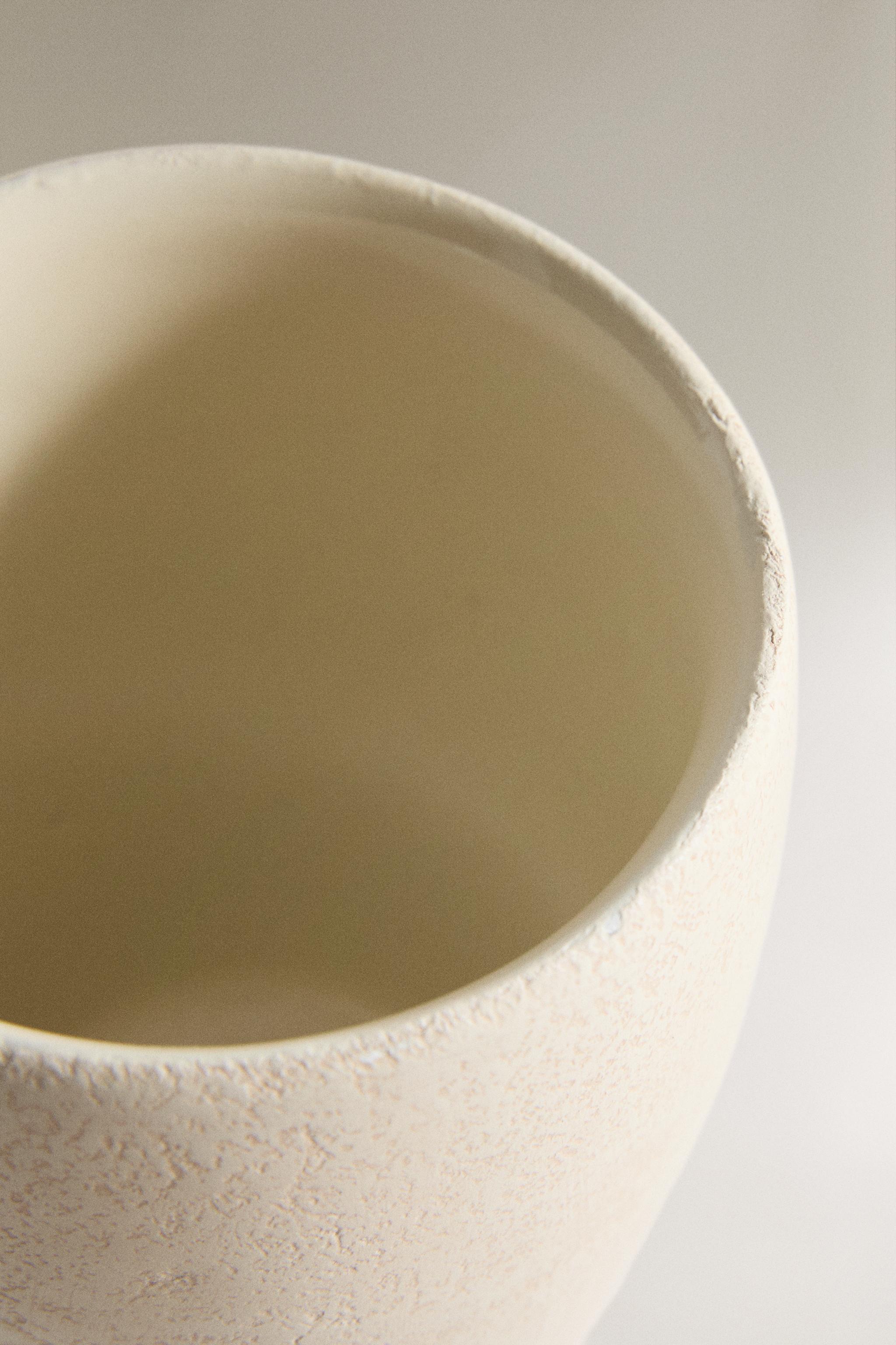 EARTH-TONE CERAMIC TOOTHBRUSH TUMBLER