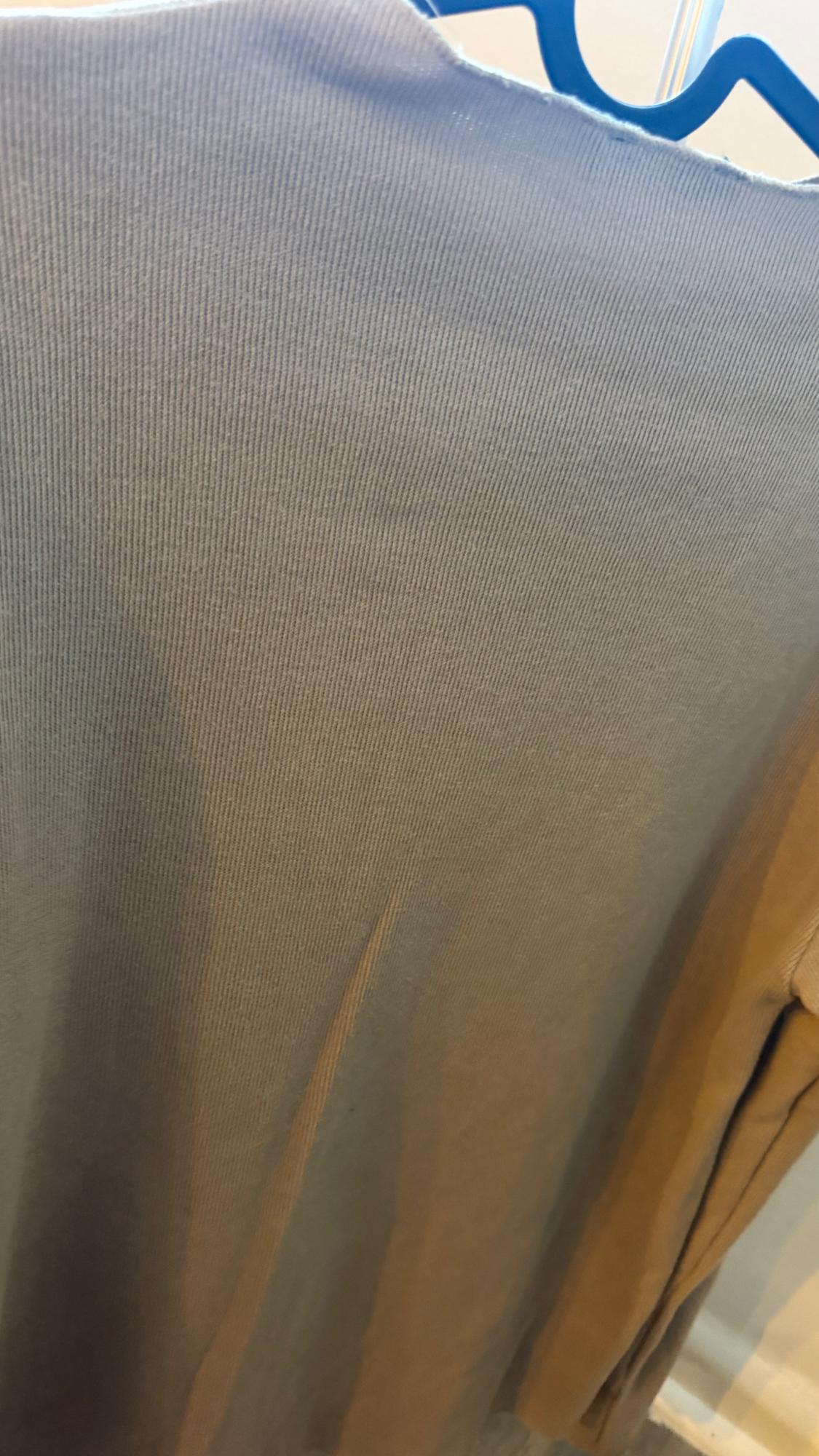 CAMISETA CON MANGAS - Image 5
