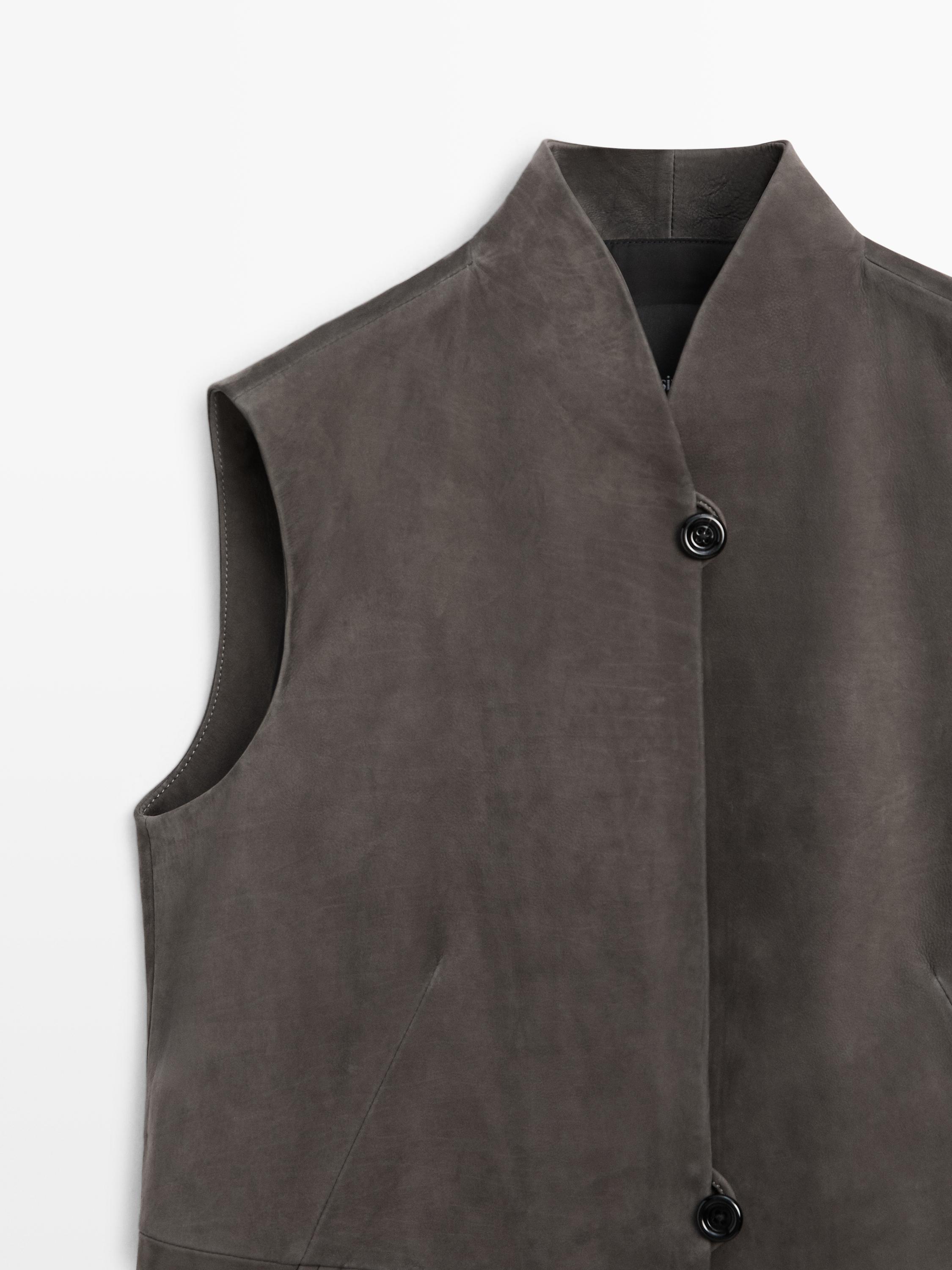 Leather waistcoat with velvety finish