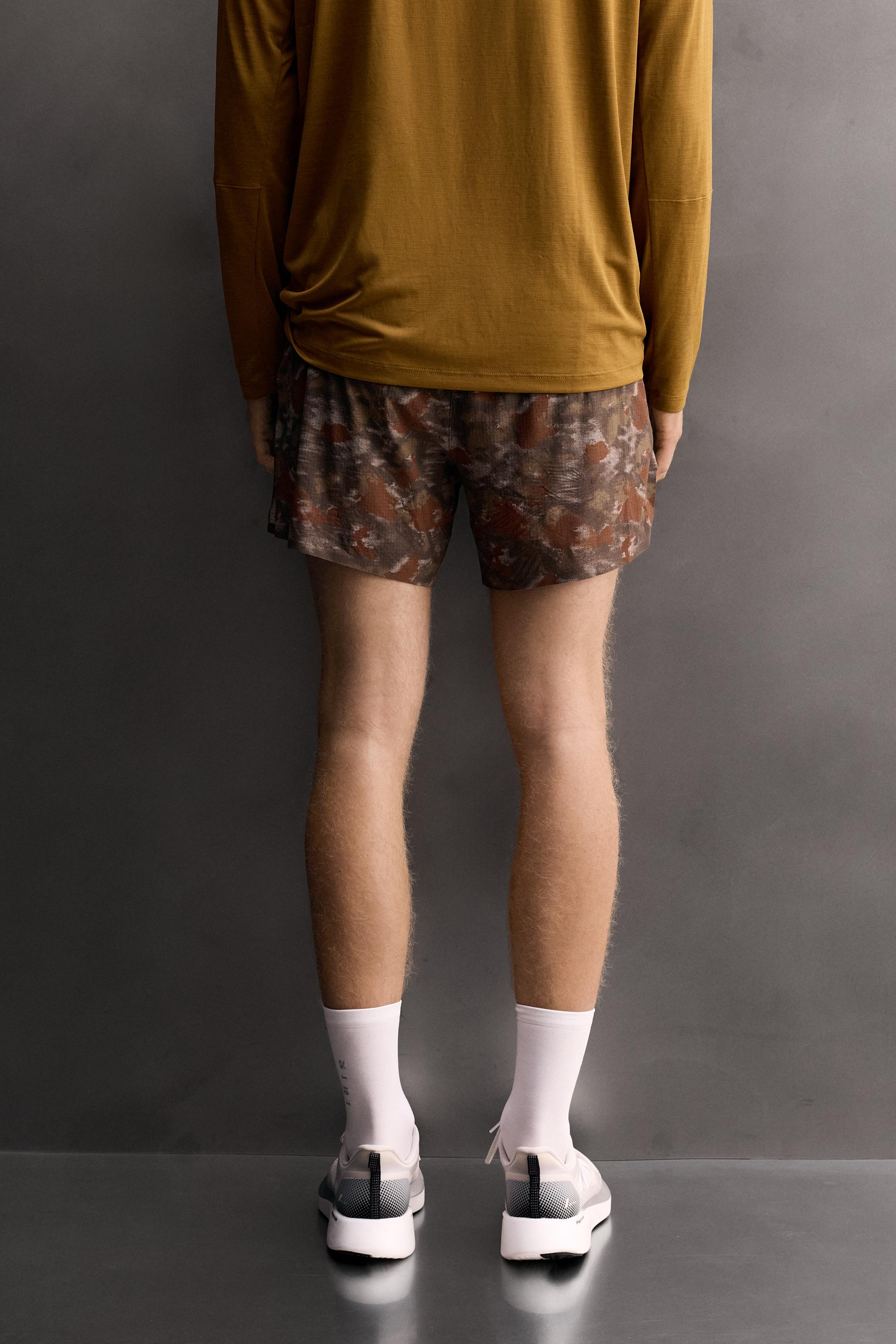 Мужские шорты Zara PRINTED 5" RUNNING SHORTS — фото 3