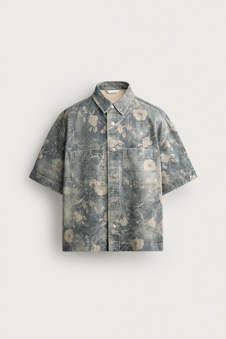 Camisa relaxed fit estampado floral lavado