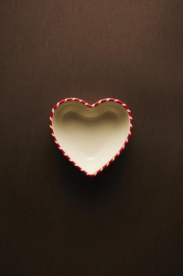 STONEWARE CHRISTMAS BOWL WITH HEART - White / Red by Zara - Image 4