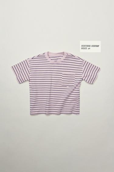 CAMISETA RAYA TEJIDA BOLSILLO - Lila de Zara