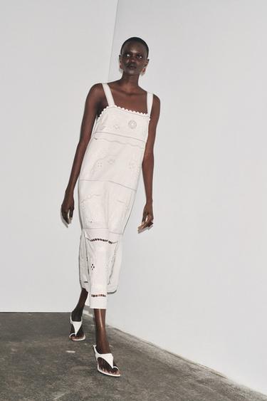 ROBE BRODÉE SURPIQÛRES ZW COLLECTION - Écru de Zara