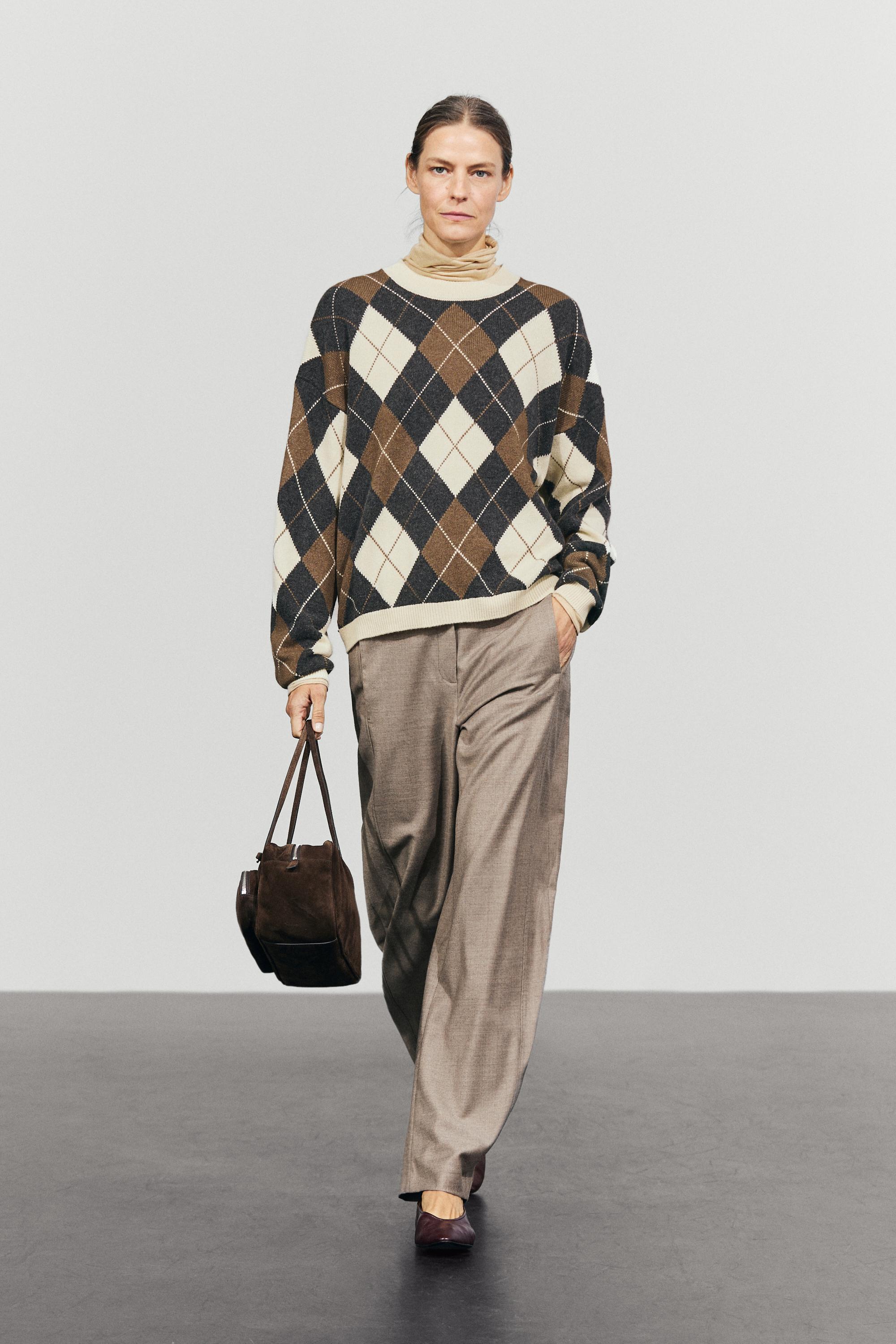 Pull en maille avec de la laine et motif losanges