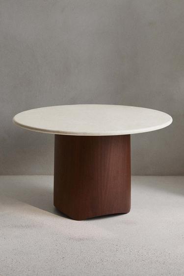 TABLE 04 - Beige-marrone di Zara