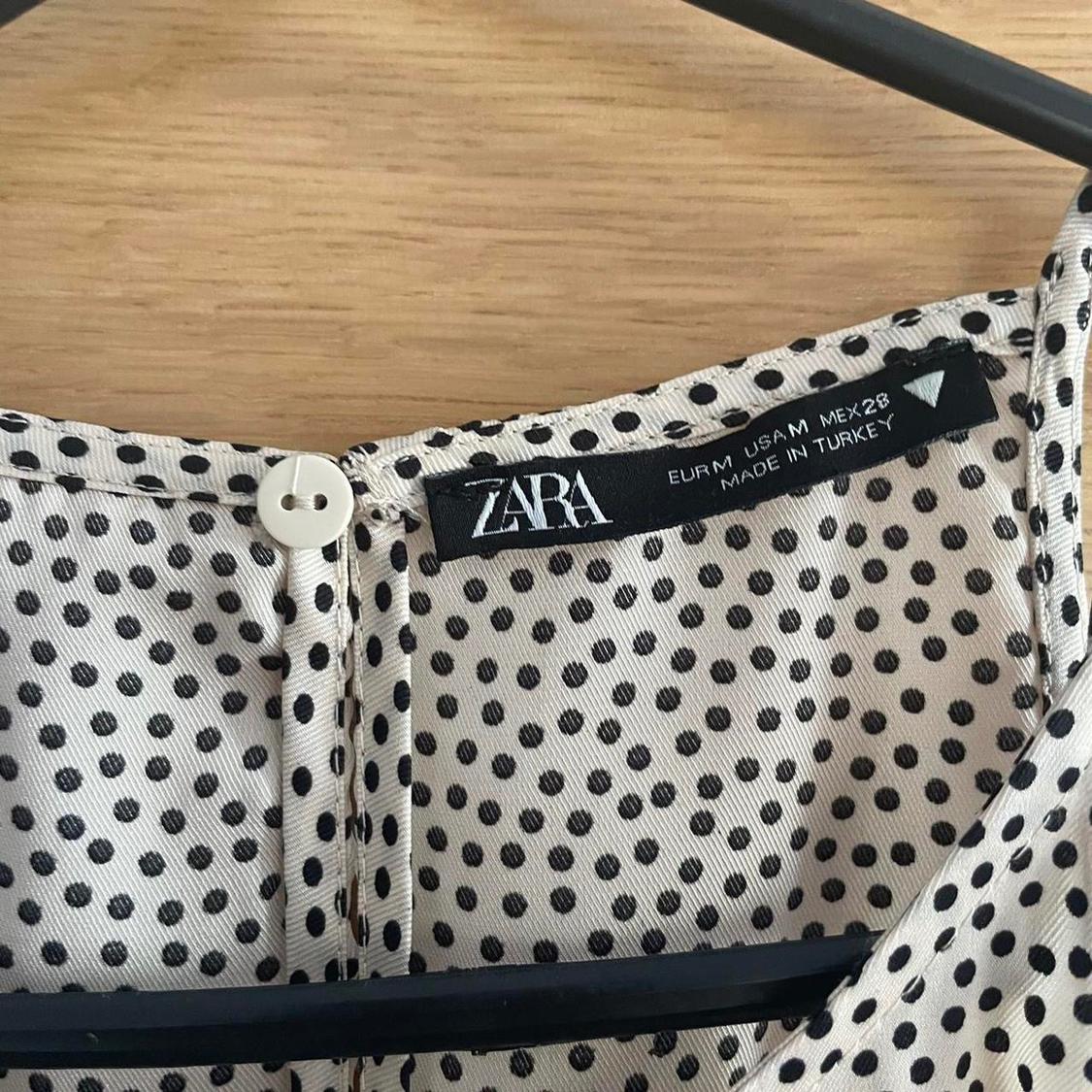 CROPPED TOP WITH GATHERED DETAILS - Image 2