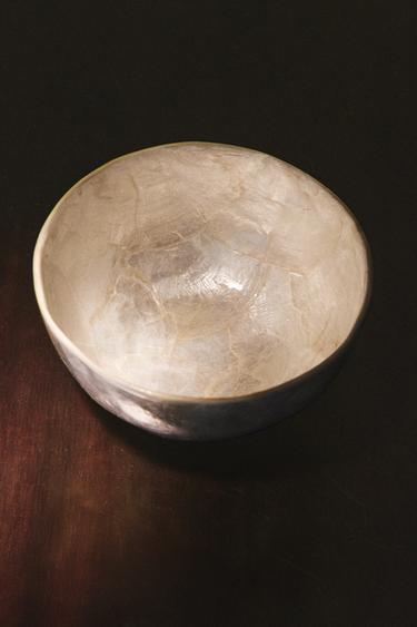 MOTHER-OF-PEARL BOWL - Light beige by Zara