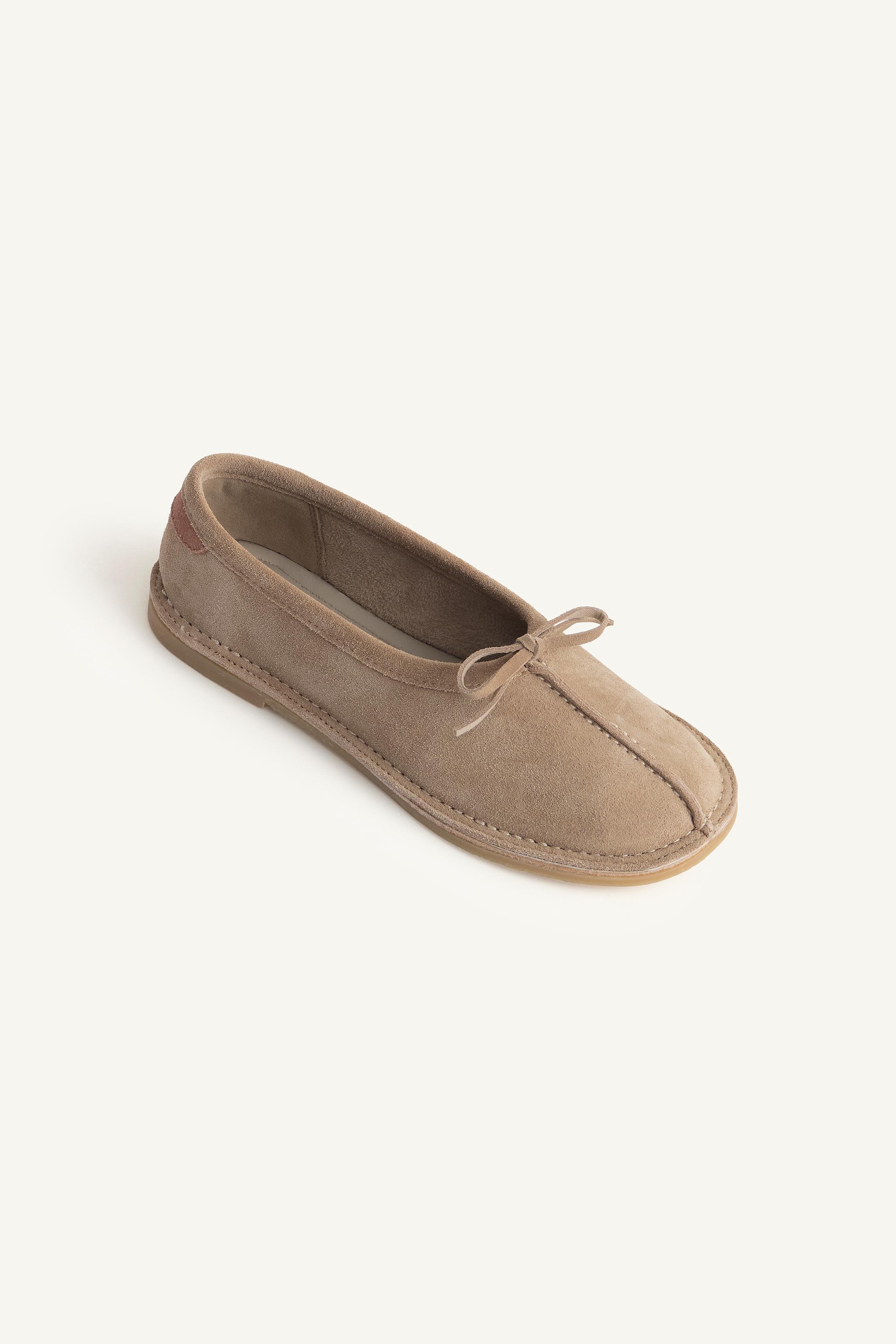 LEATHER BALLET FLATS