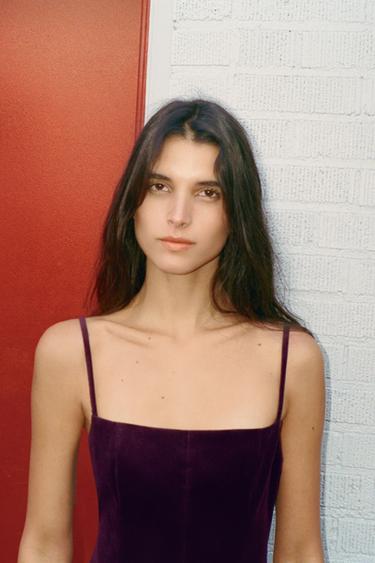 ROBE COURTE À VOLUME - Bordeaux de Zara - Image 2