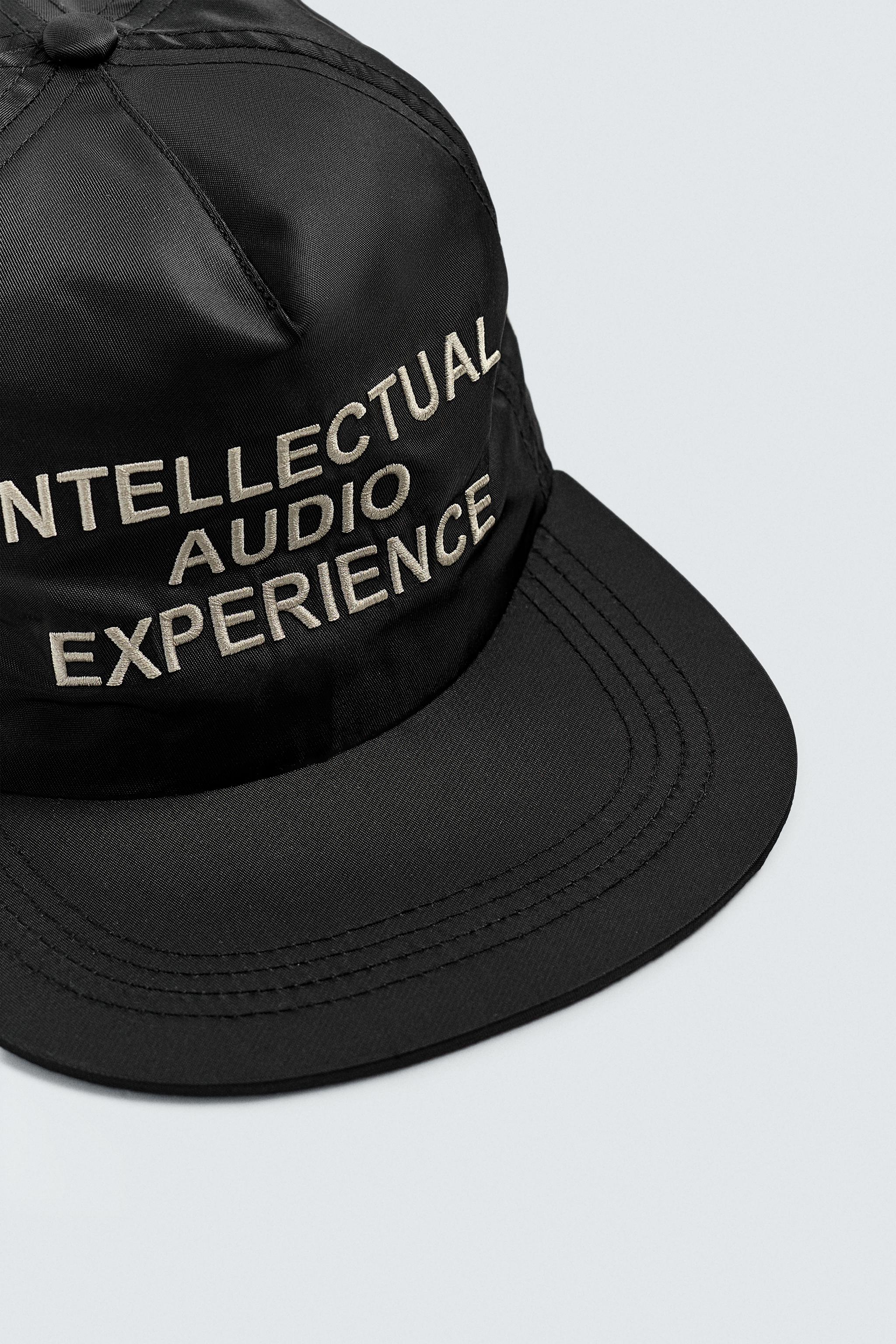 EMBROIDERED FLAT VISOR CAP