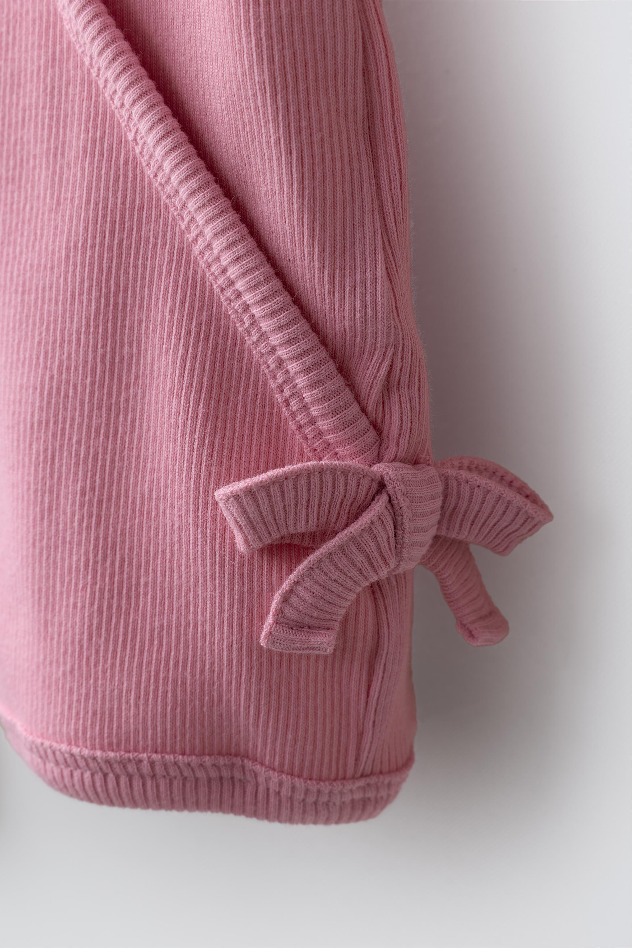 RIBBED WRAP BOW TOP