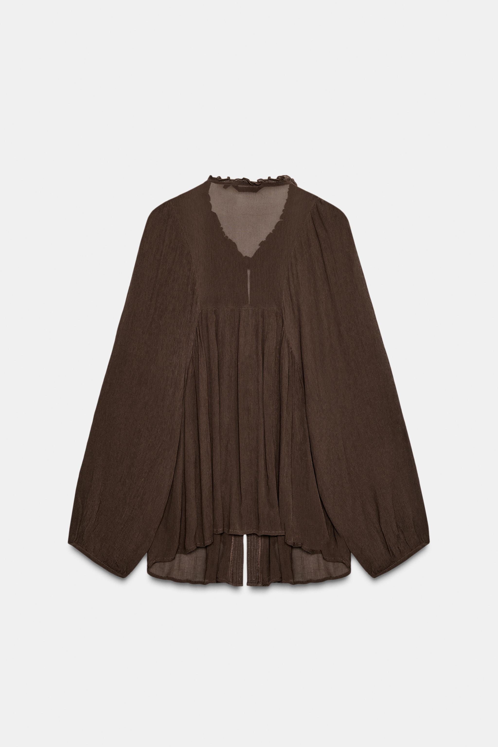 FLOWY RUFFLED SHIRT