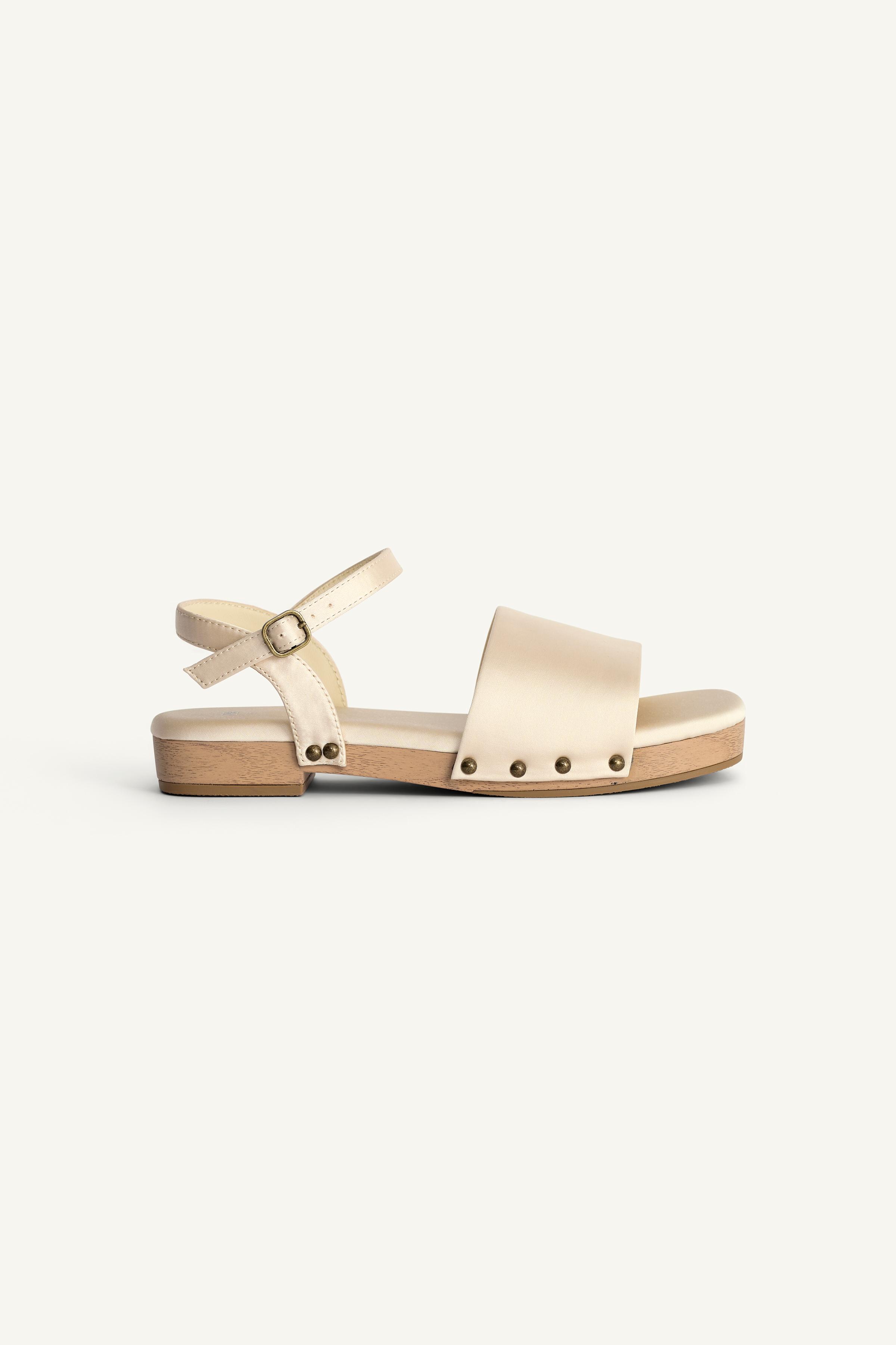 STUDDED SANDALS LIMITED EDITION