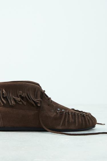 BOTINS DE PELE RASOS COM FRANJAS - Castanho da Zara