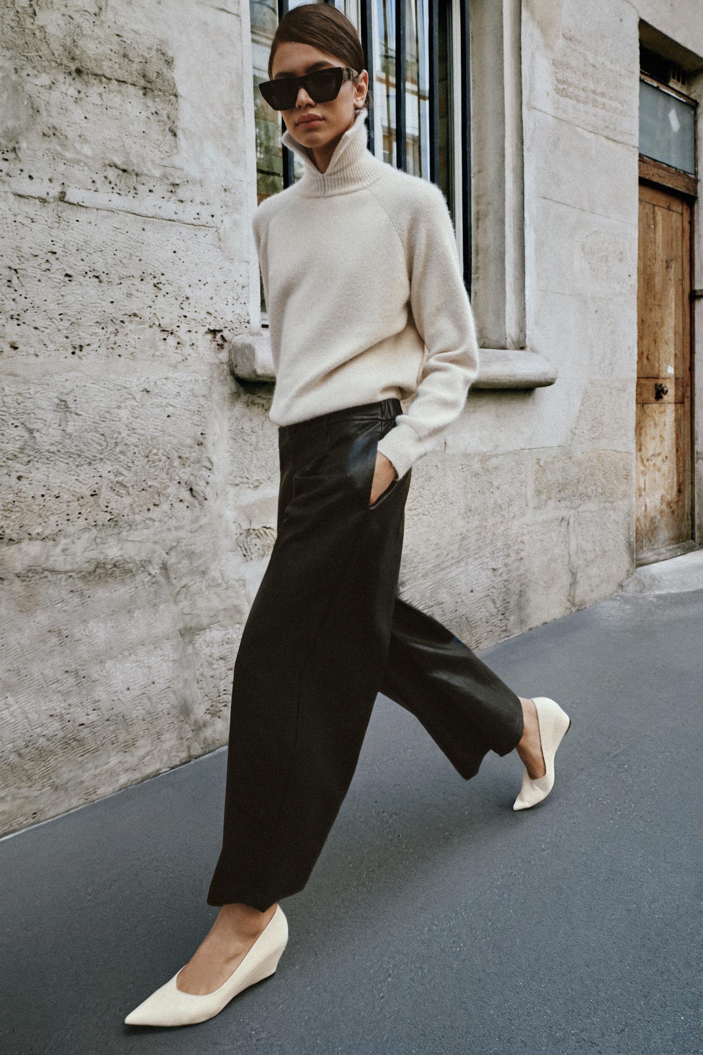 Женские брюки Zara Faux Leather Pleated Culotte, цвет: Чёрный — фото 3