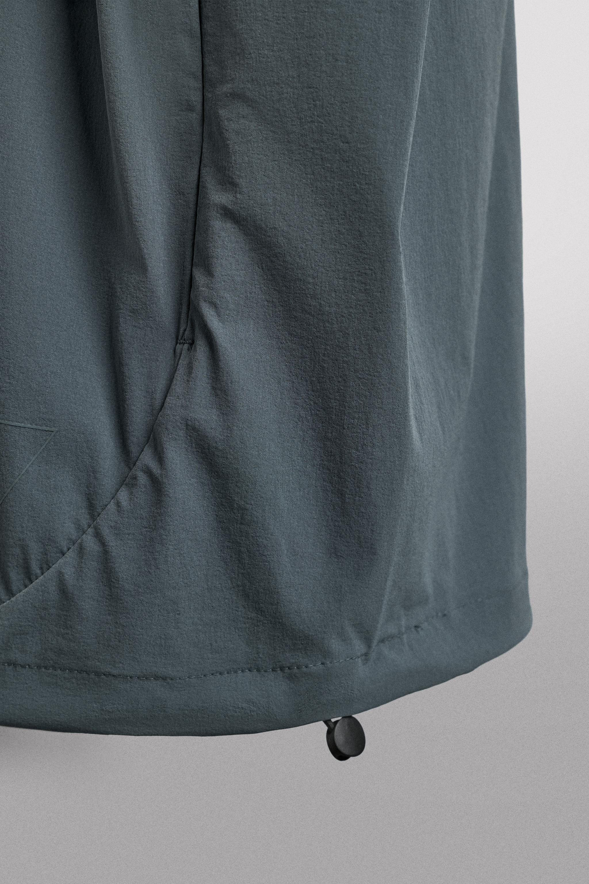 Мужские куртки Zara TECHNICAL TRAINING JACKET — фото 11