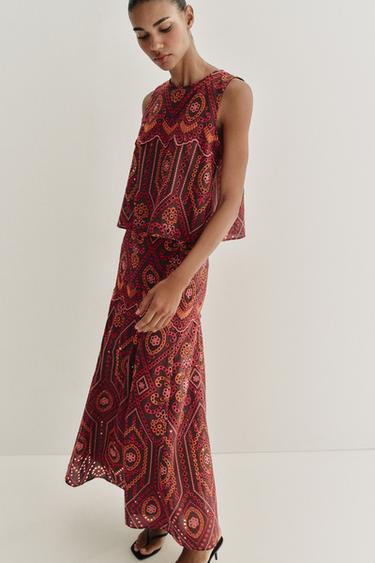 TOP À BRODERIES PERFORÉES - Multicolore de Zara - Image 2