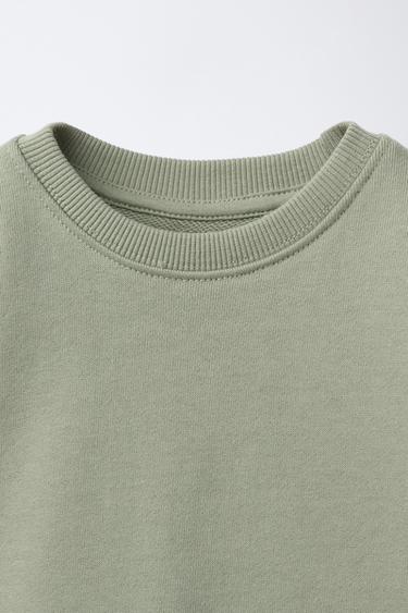 ENSEMBLE JOGGING T-SHIRT ET BERMUDA À ÉTIQUETTE - Vert clair de Zara - Image 2