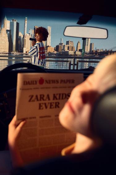 SWEAT À RAYURES ET TEXTE EN RELIEF - Écru / Bleu de Zara