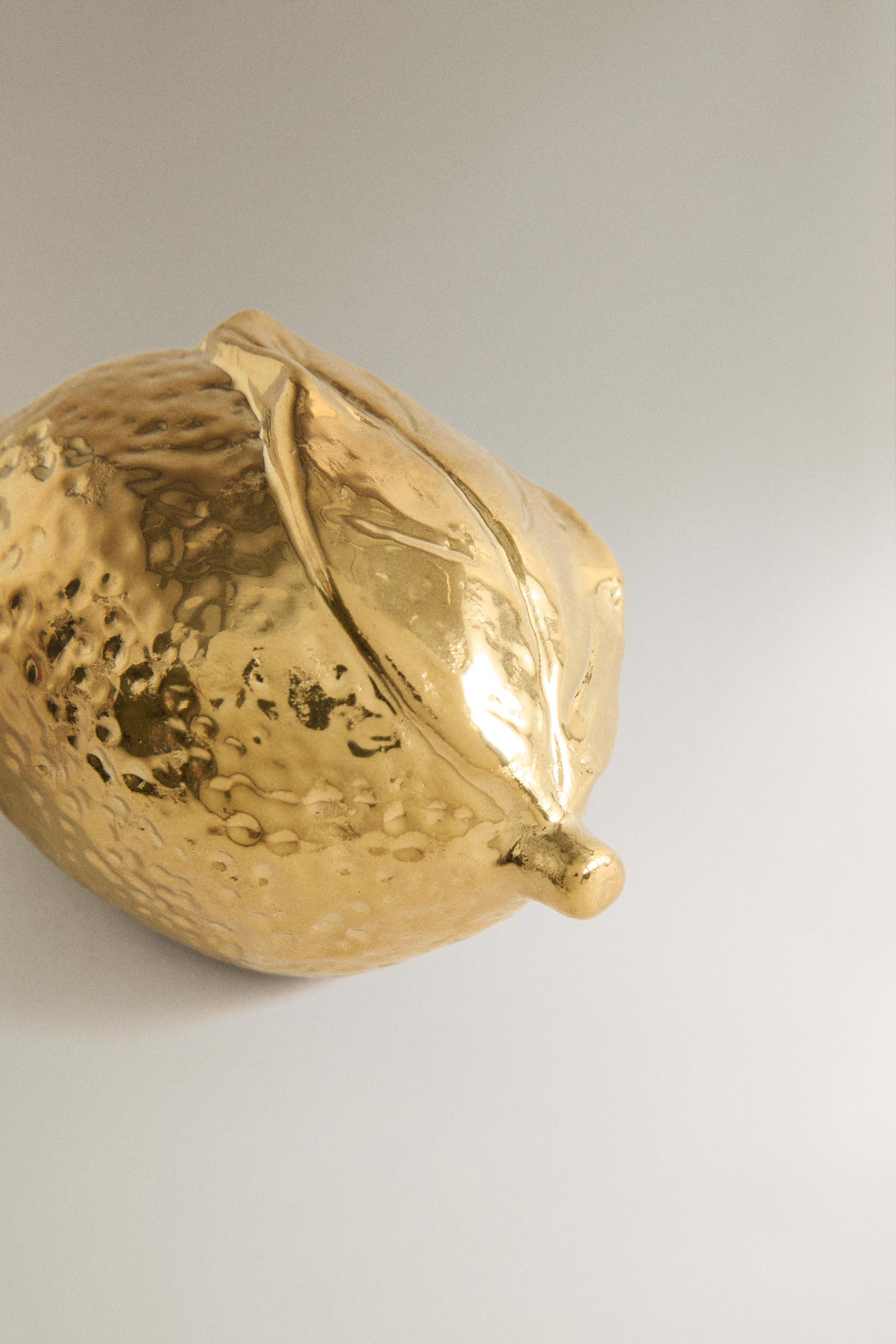 LEMON DECORATIVE OBJECT | MARISA BERENSON