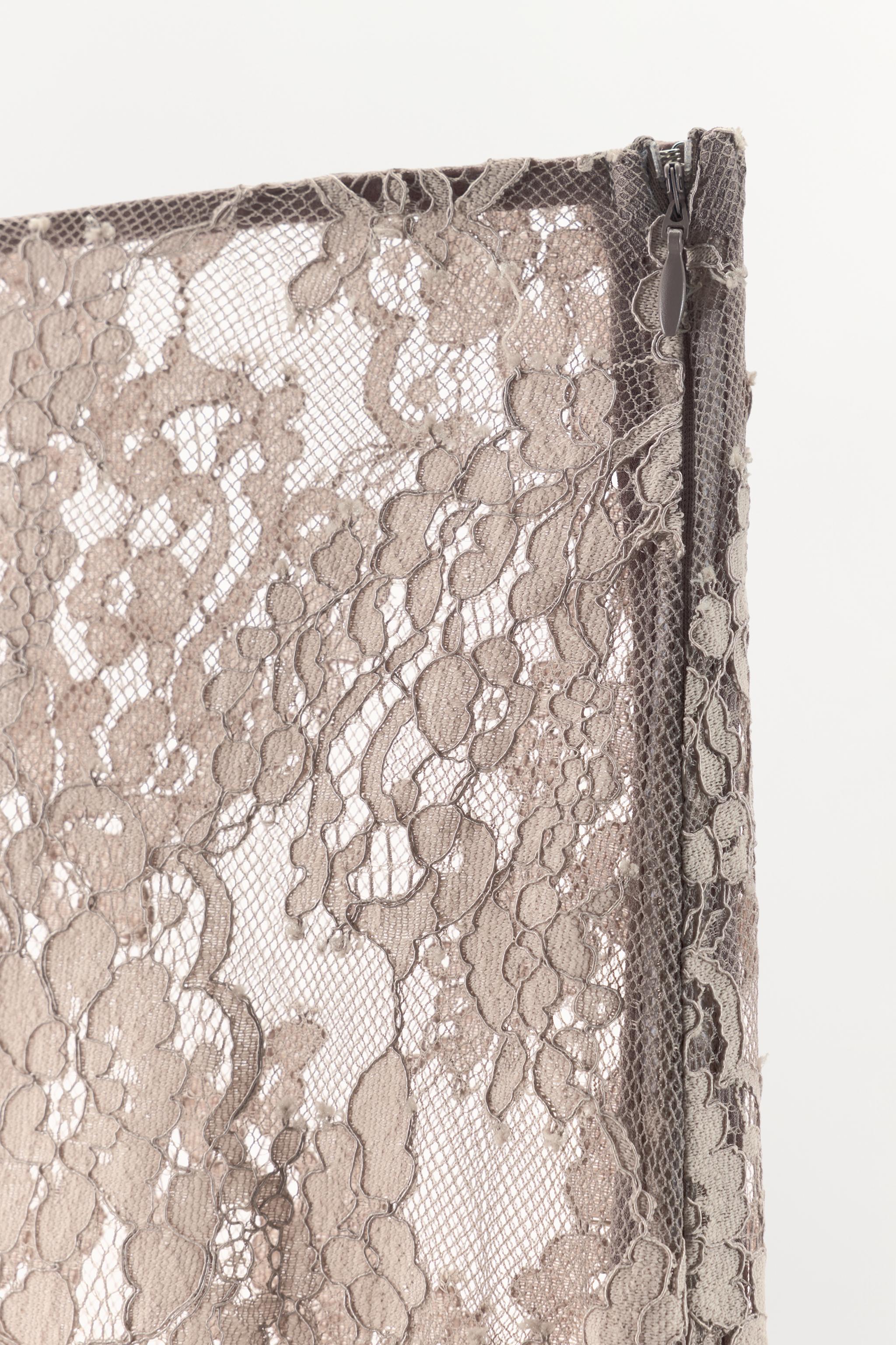 LACE MIDI SKIRT