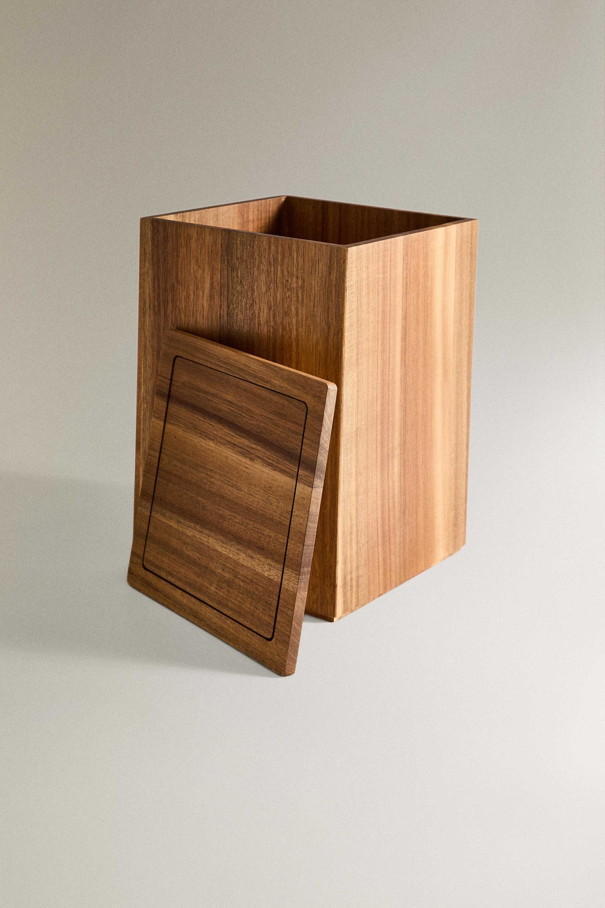 LARGE WOODEN SQUARE BATHROOM TRASH CAN