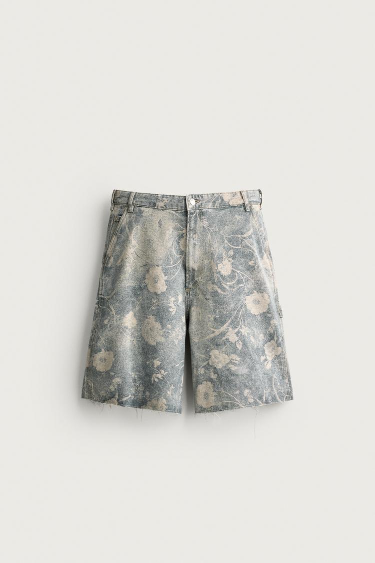 BERMUDA RELAXED FIT ESTAMPADO FLORAL LAVADO