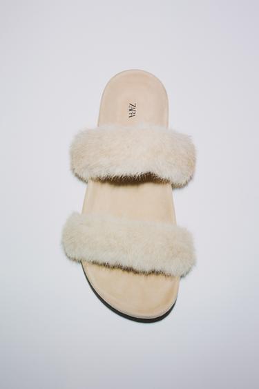 FLAT SANDALS WITH SHEEPSKIN EFFECT - Beige by Zara