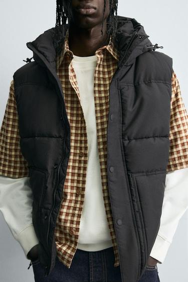 GILET SANS MANCHES MATELASSÉ À CAPUCHE - Noir de Zara - Image 4