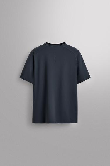 T-SHIRT STRUCTURÉ ENTRAÎNEMENT - Bleu marine de Zara - Image 7