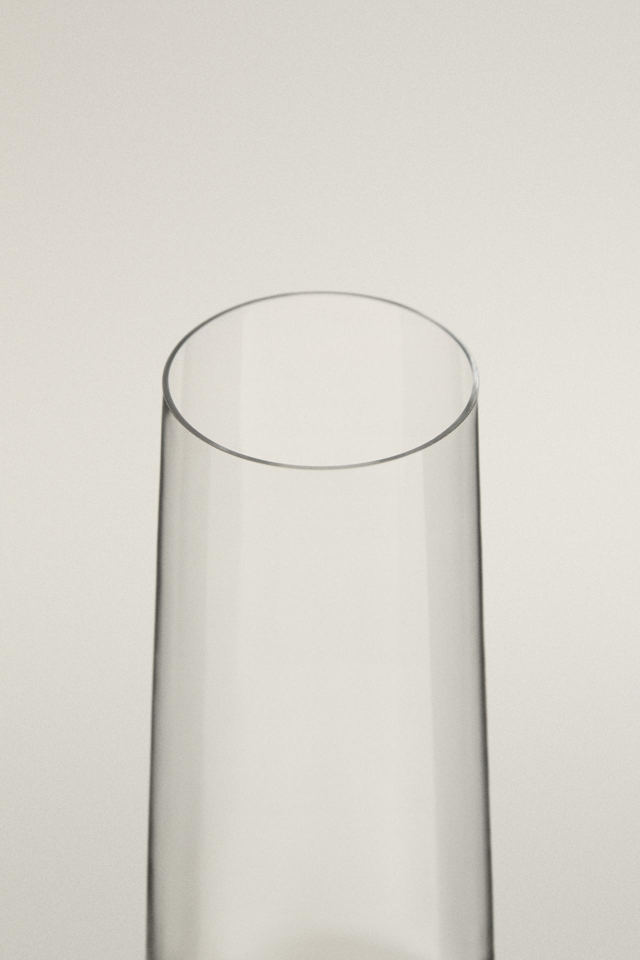 CONICAL CRYSTALLINE FLUTE GLASS — Transparent