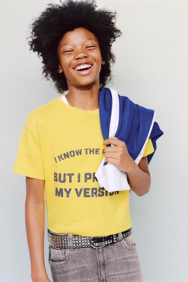 CAMISETA ESTAMPADO TEXTO - Amarillo vivo de Zara