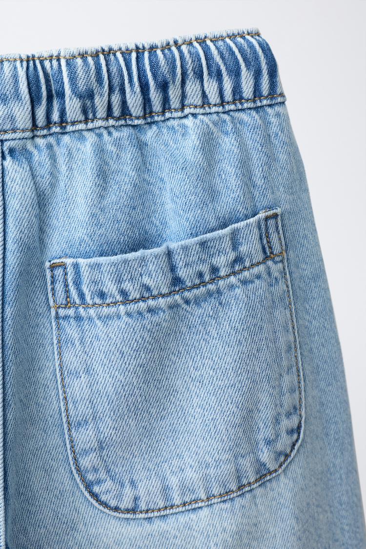 Jeans holgados con cintura ajustable 4
