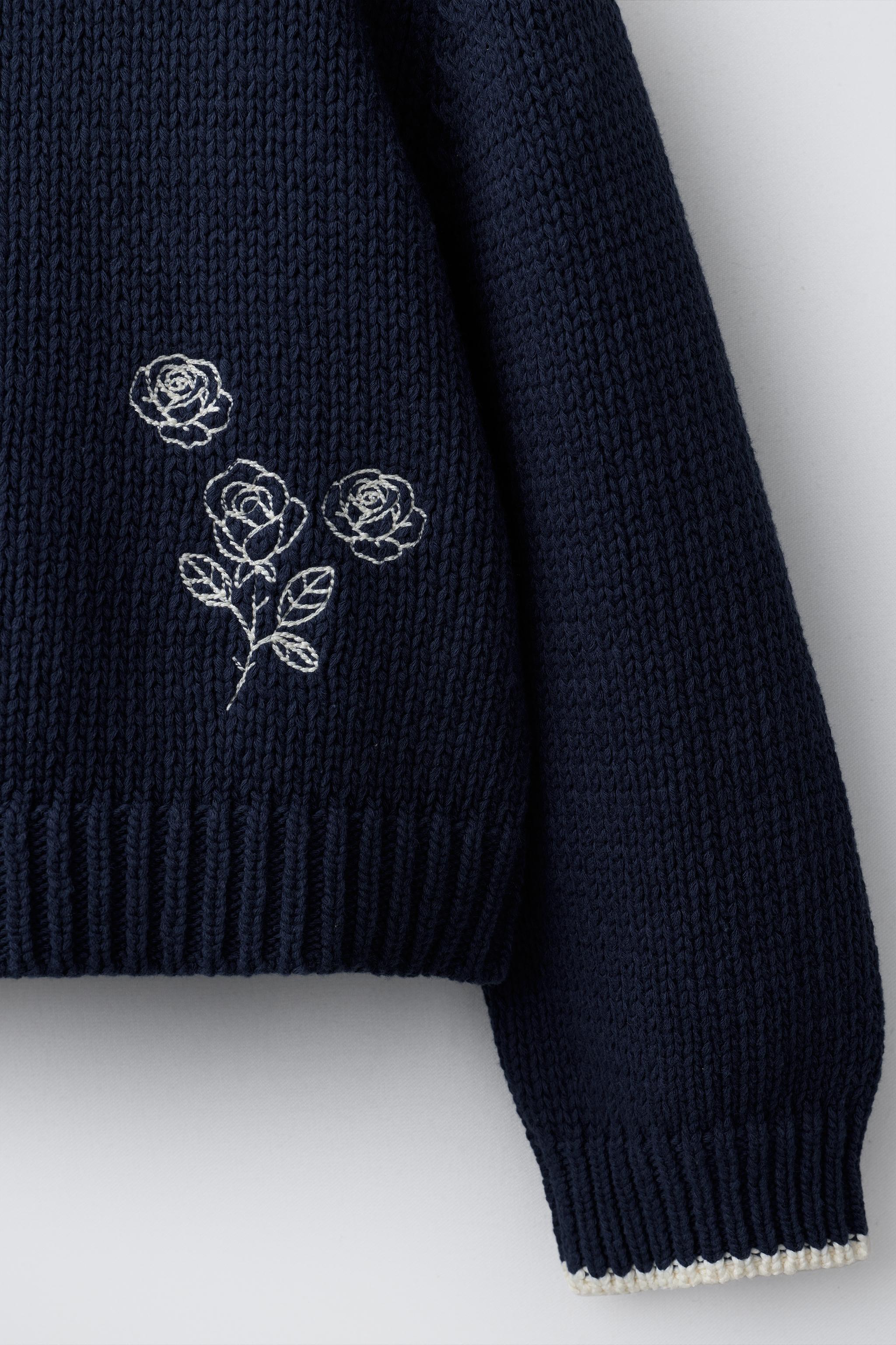 フローラル刺繍ピーターパンカラーニットセーター - ブルー | ZARA