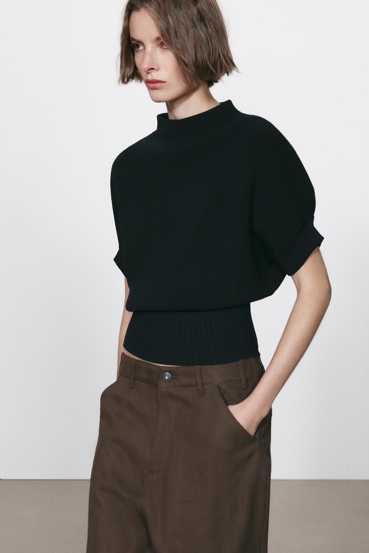 FITTED WAIST KNIT TOP — Black