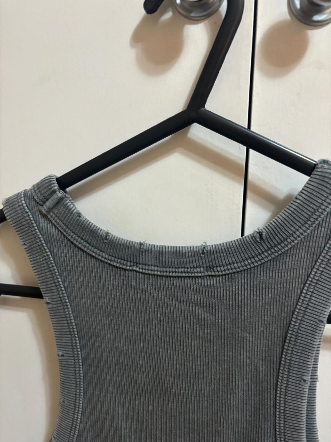 RIBBED FADED TOP - Image 3