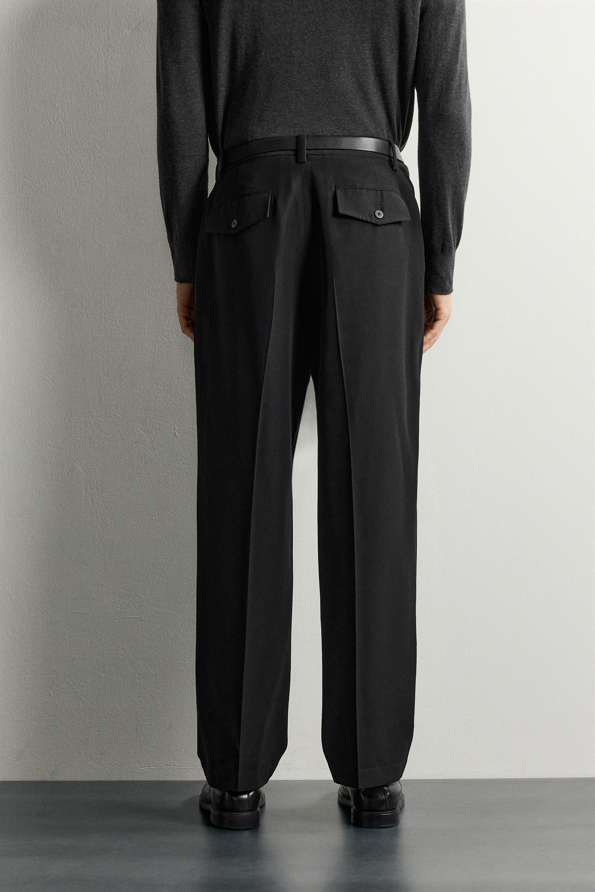 STRAIGHT FIT PANTS
