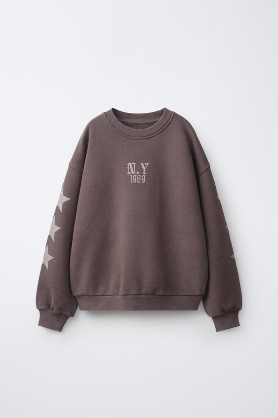 سويت شيرت بطبعة حضرية - بني فاتح الخاص بـ Zara - صورة 0