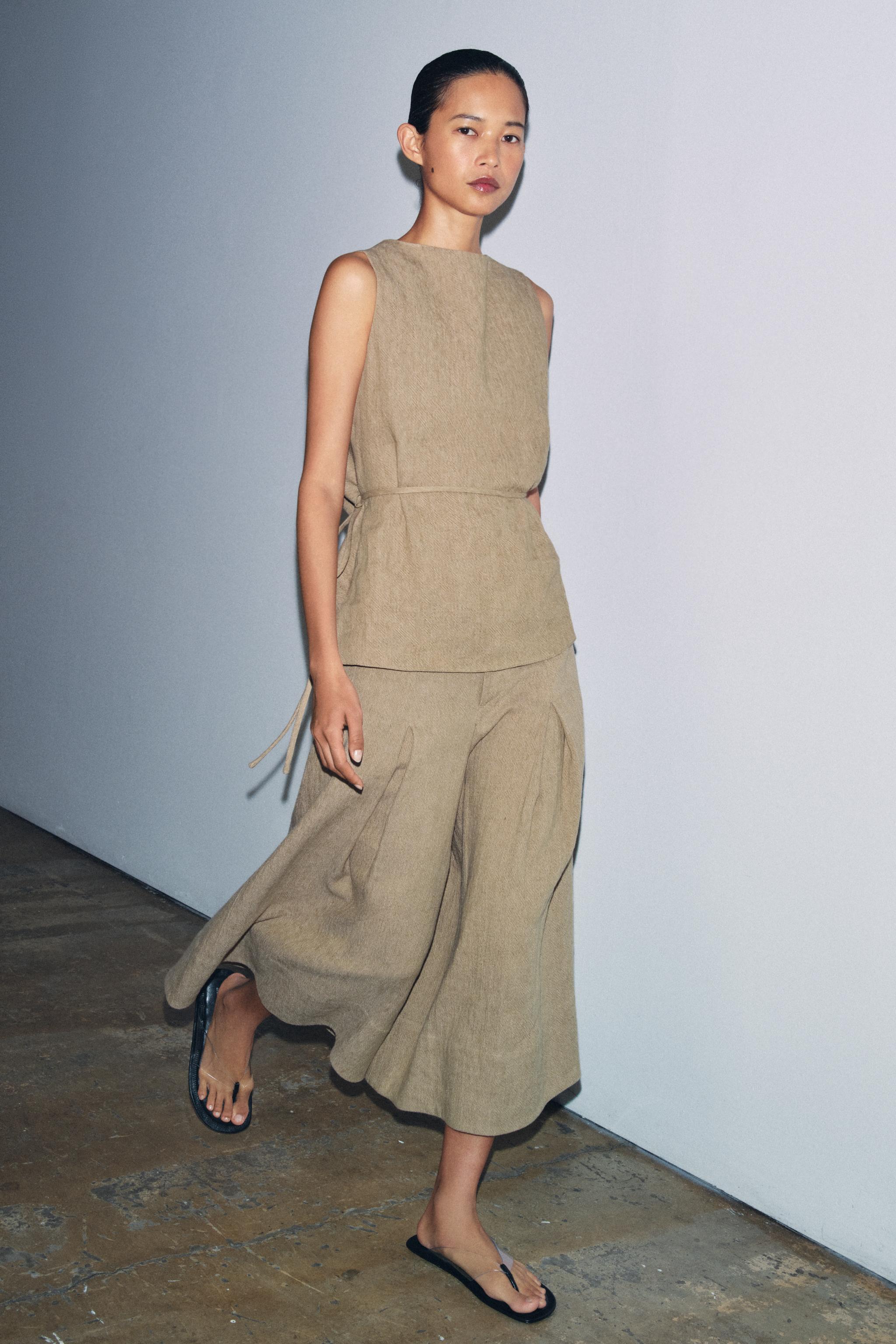 ZW COLLECTION LINEN BLEND BELTED TOP — Khaki