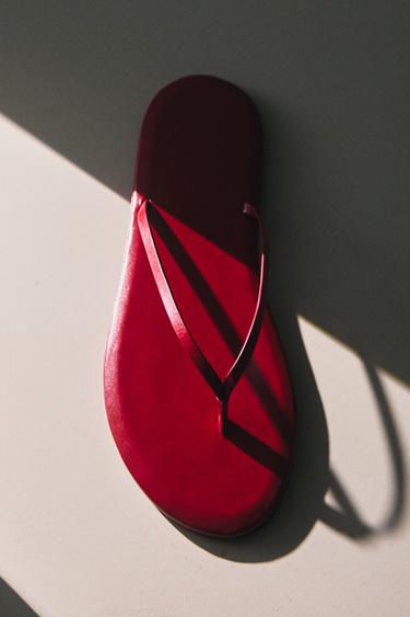SANDALE CUIR MINIMALISTE - Rouge de Zara - Image 5