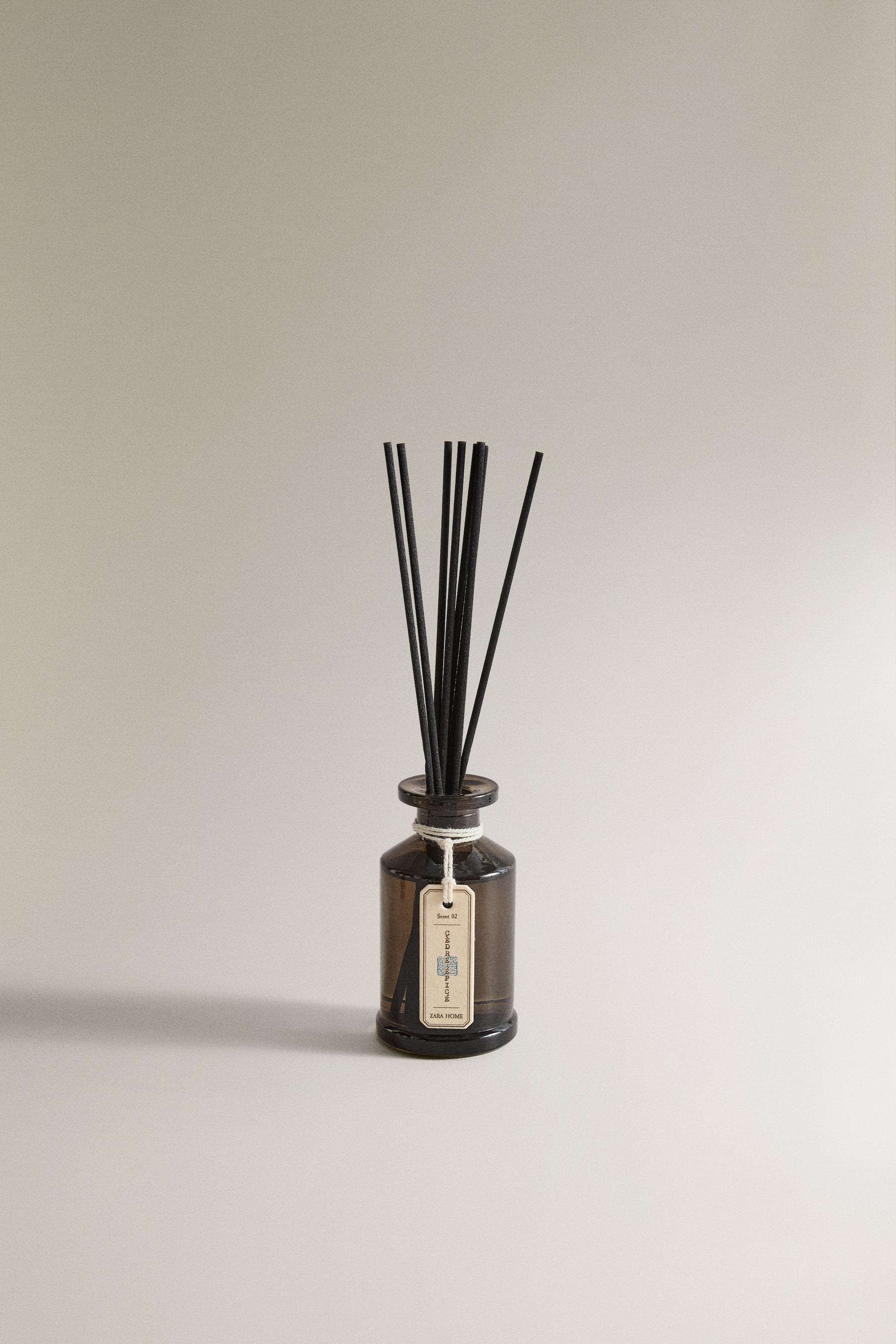 100 ML) CÈDRE ÉPICÉ REED DIFFUSERS - Dark beige | ZARA United Kingdom