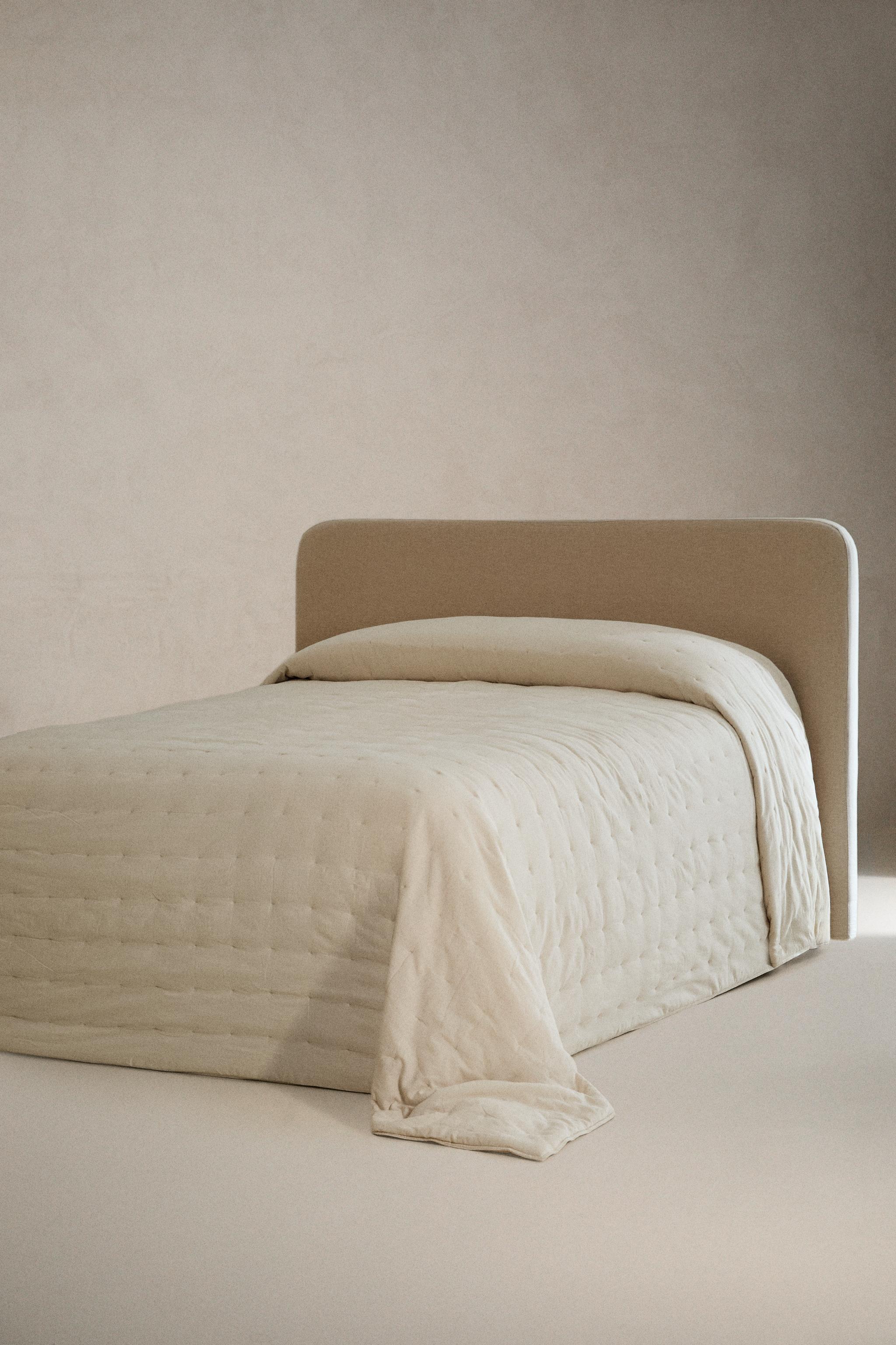 LINEN AND COTTON QUILT