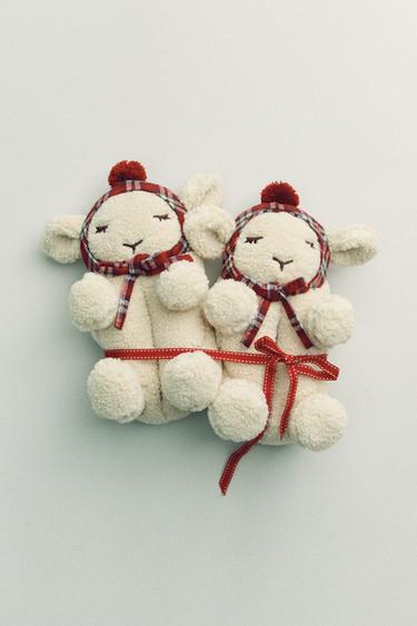 SHEEP SLIPPERS - Ecru White by Zara