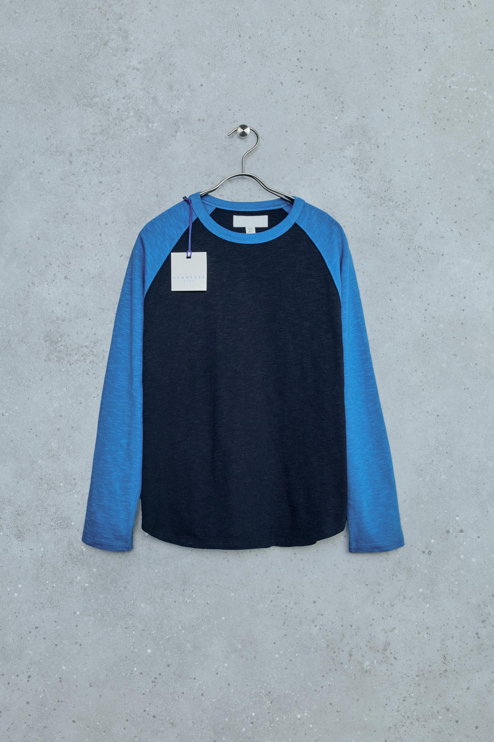 STORIESZ - COLORBLOCK RAGLAN SLEEVE T-SHIRT — Light blue
