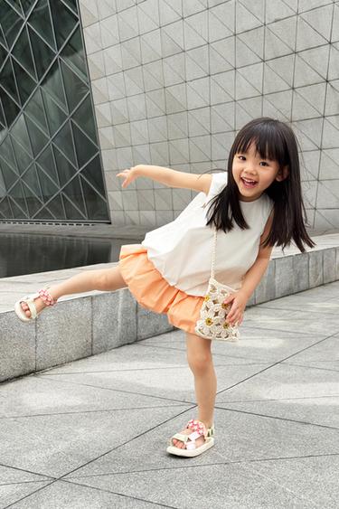 CHÂN VÁY BỒNG ĐÍNH NƠ NHỎ - Màu đỏ cam từ Zara