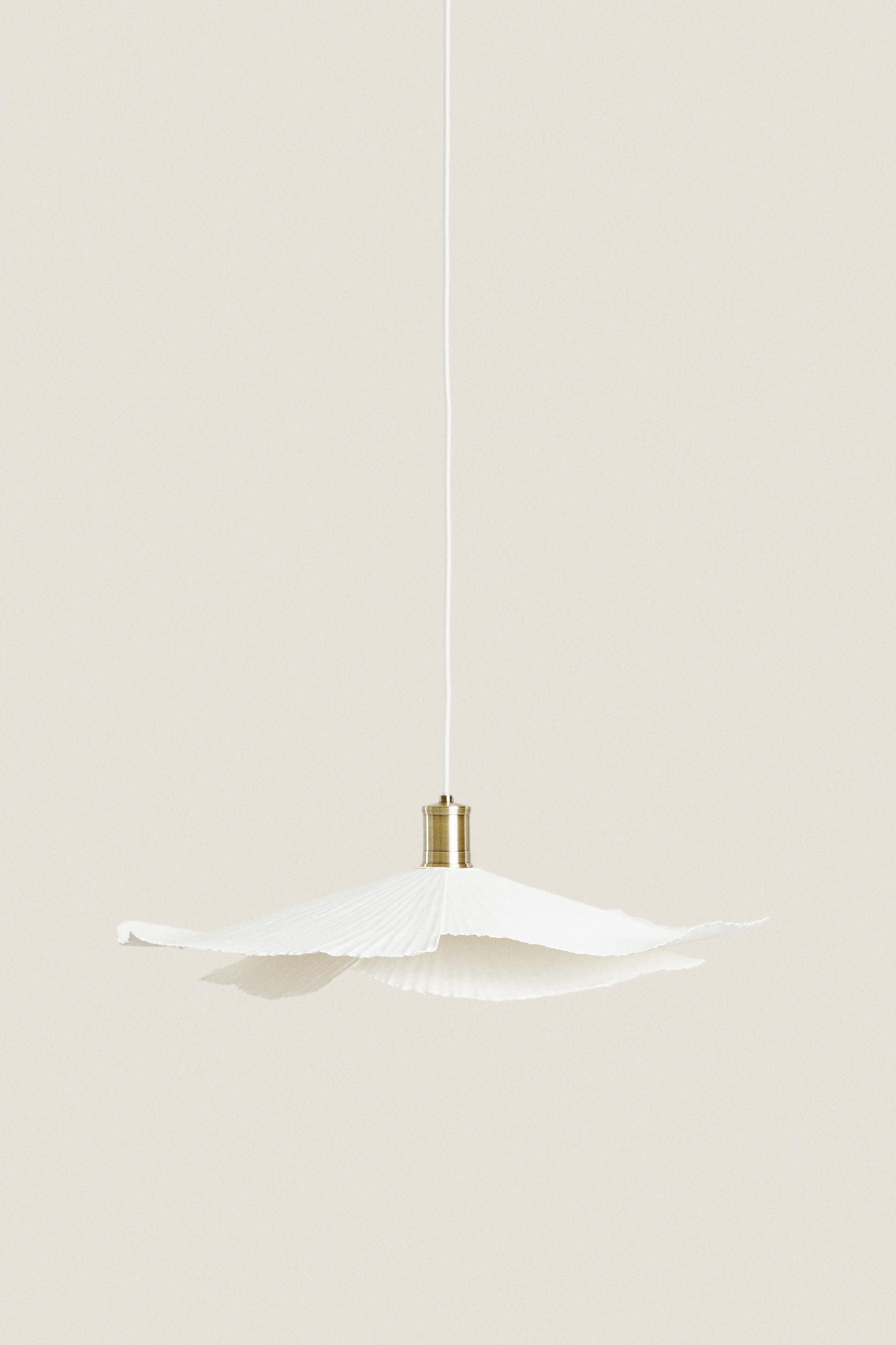 MEDIUM CEILING LAMP Oysterwhite ZARA United Kingdom