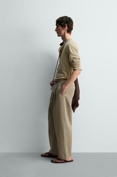 PANTALON STRAIGHT FIT À PLIS - Kaki clair de Zara - Image 3